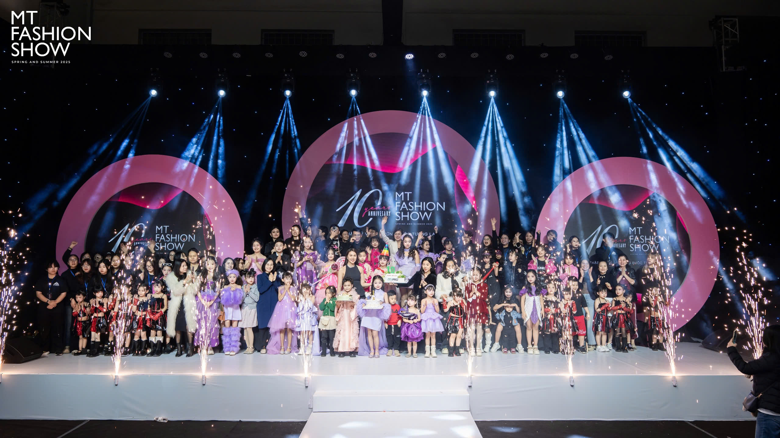 z6465137565690-a6b66d67f501f79f591041bcb9975fdc